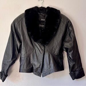 Vintage 1980’s Wilsons Women Black Leather Faux Fur Collar Crop Jacket S